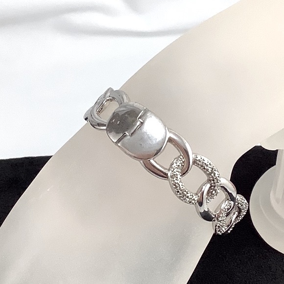 Women Steel Hinged Bangle - Picture 10 of 12